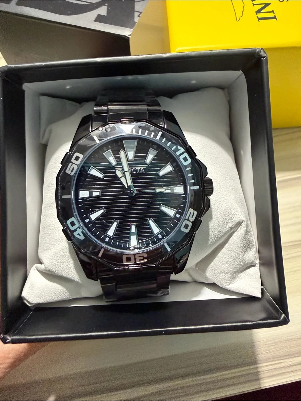 Invicta Diver Meridian Men's Watch - 46mm. (79016)
